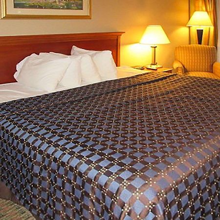Quality Inn Newport Eksteriør bilde