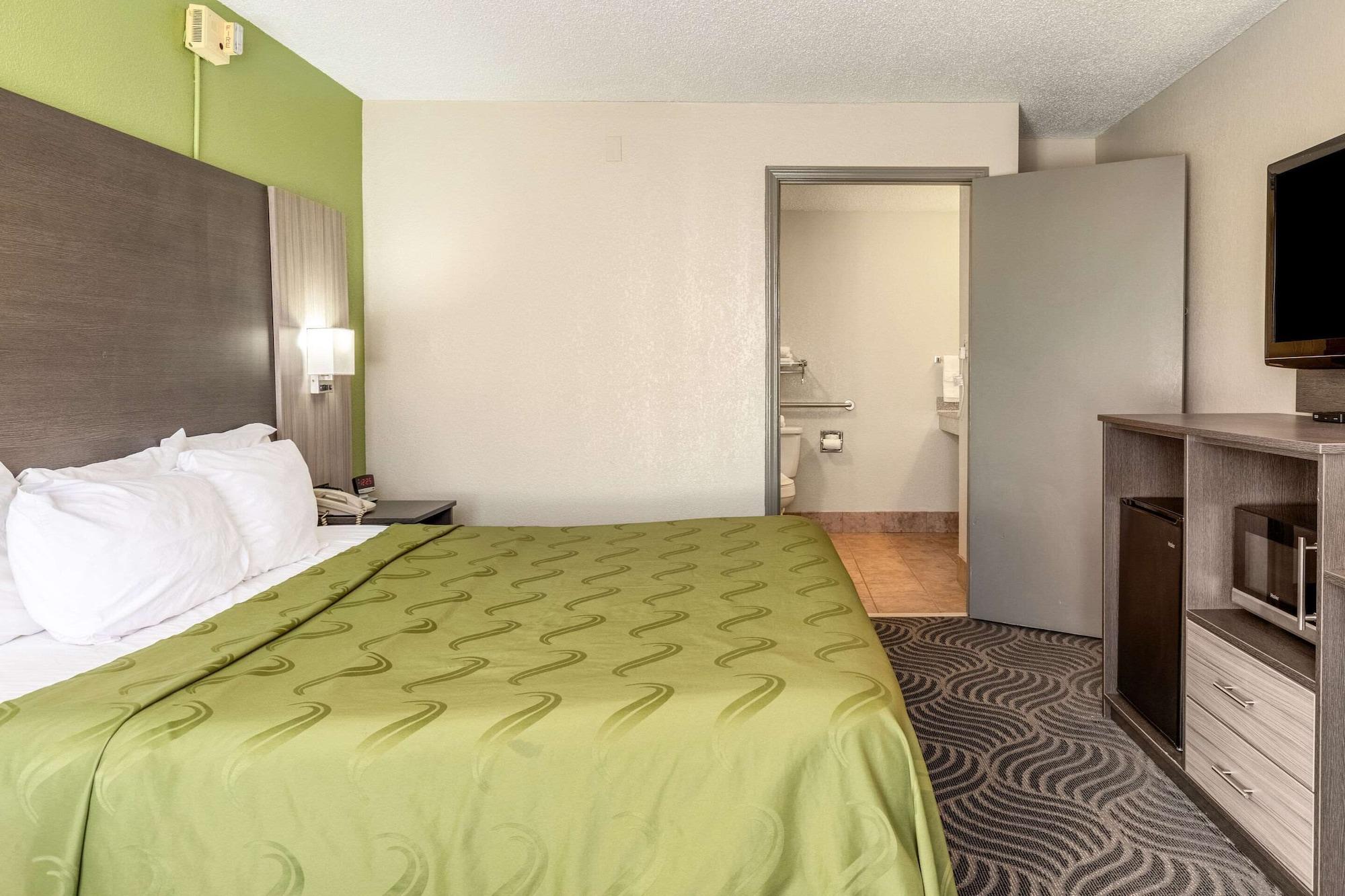 Quality Inn Newport Eksteriør bilde