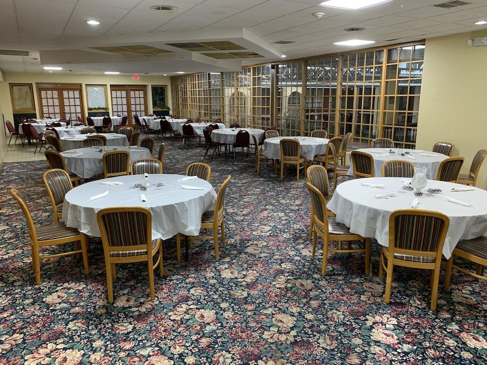 Quality Inn Newport Eksteriør bilde