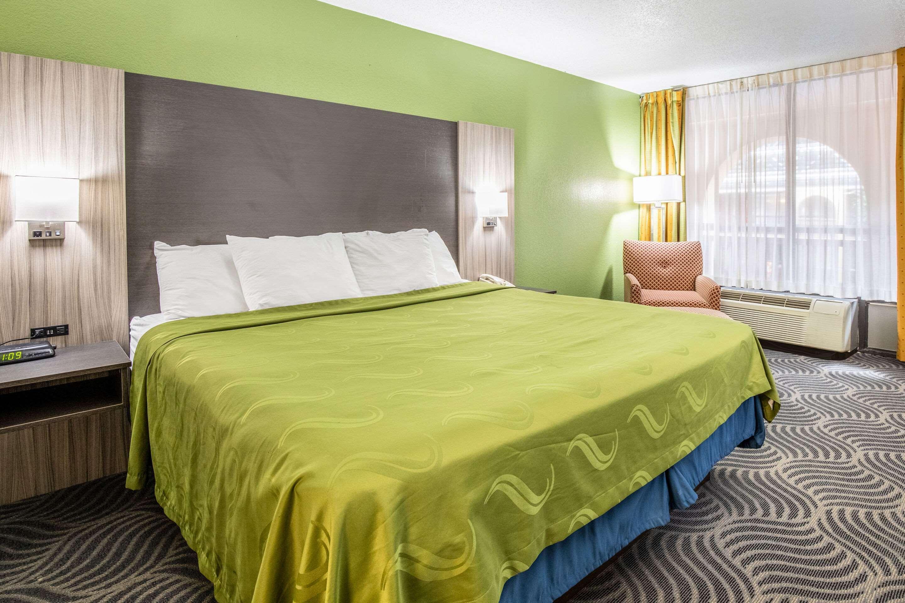 Quality Inn Newport Eksteriør bilde