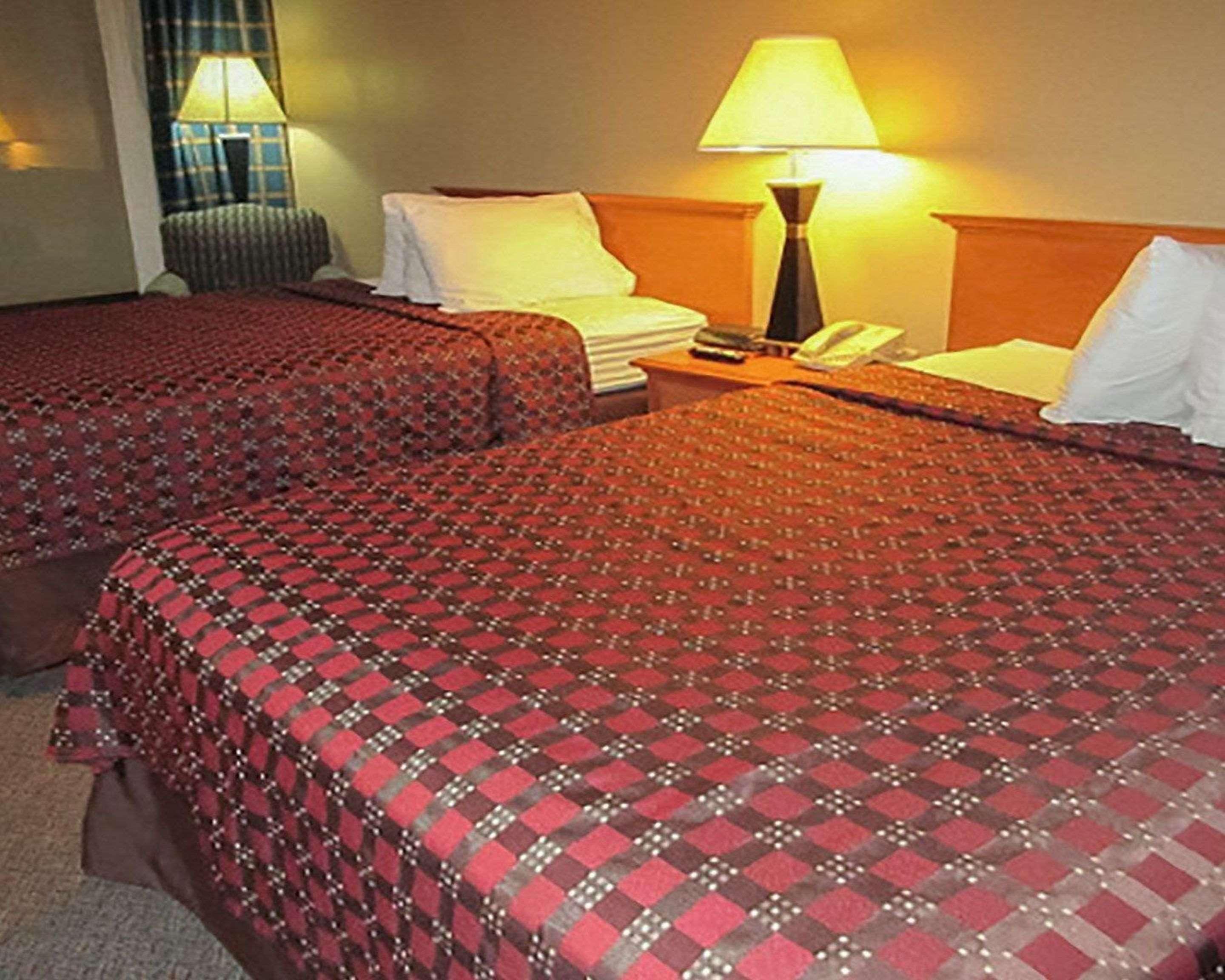 Quality Inn Newport Eksteriør bilde